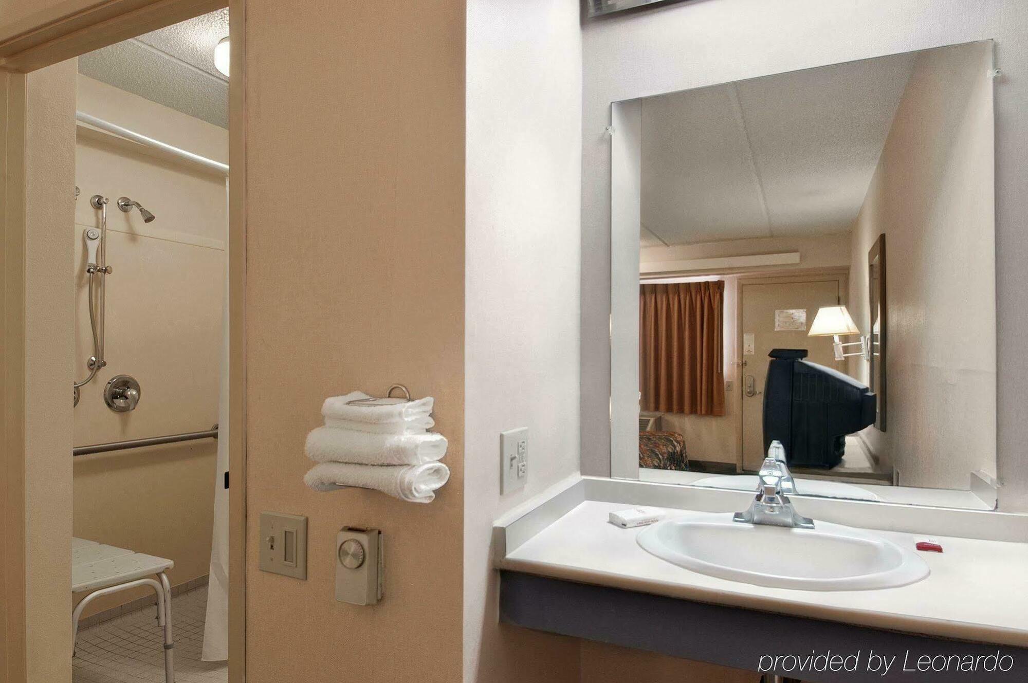 Red Roof Inn Plus+ Nashville Fairgrounds Zimmer foto